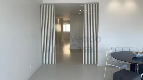 Apartamento T3 para Venda em Póvoa de Varzim, Beiriz e Argivai