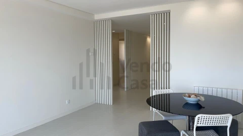 Apartamento T3 para Venda em Póvoa de Varzim, Beiriz e Argivai