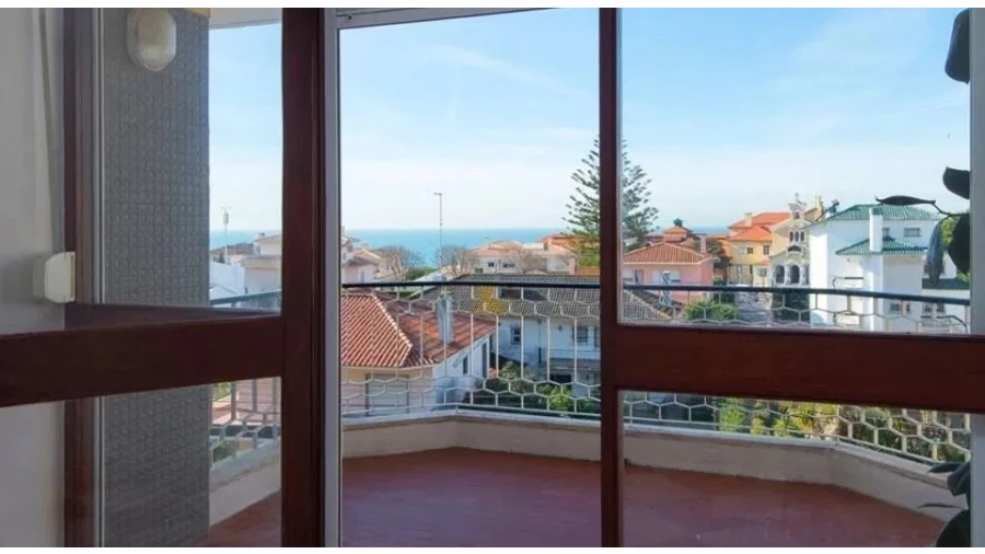 Apartamento para Venda em Carcavelos e Parede