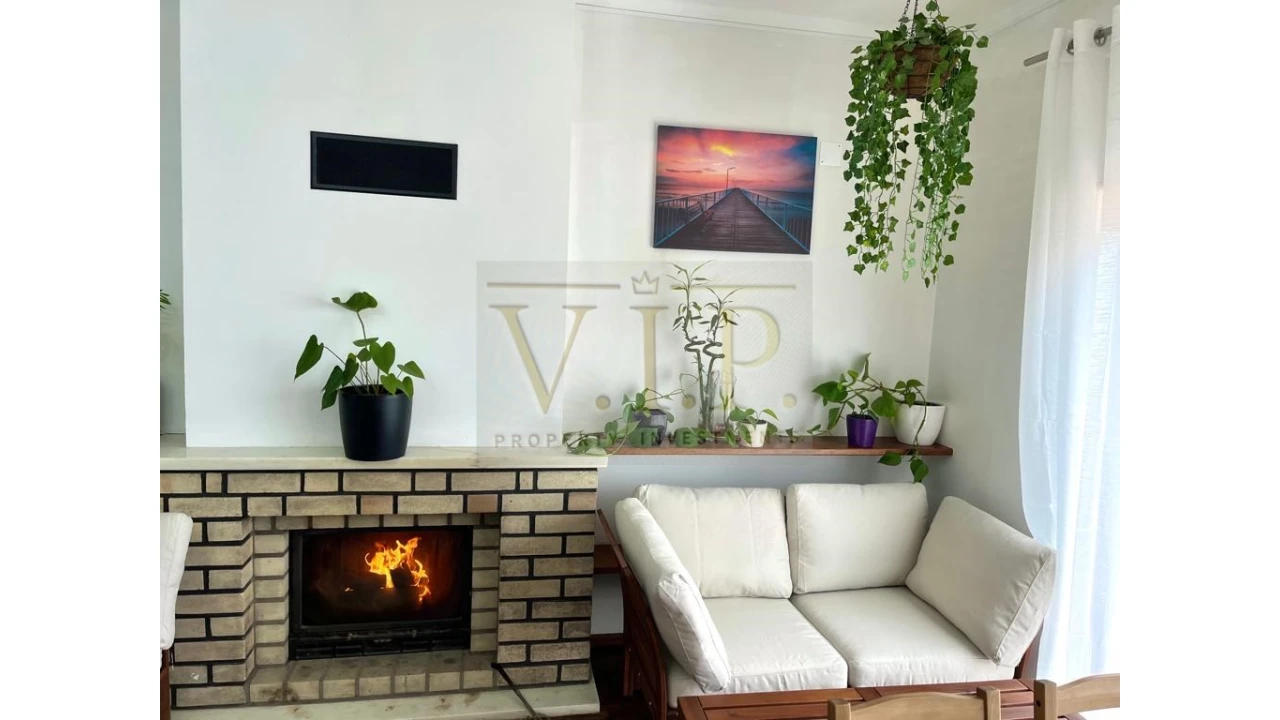 Moradia T11 para Venda em Atouguia da Baleia Foto 37