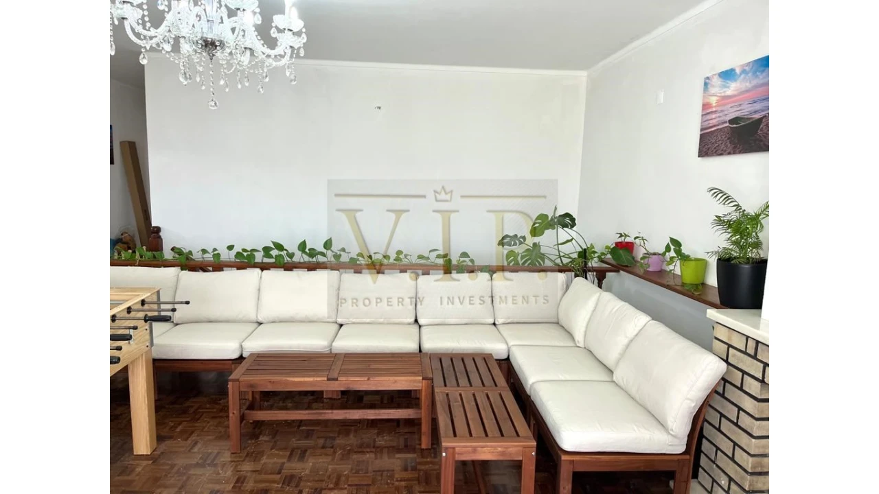 Moradia T11 para Venda em Atouguia da Baleia Foto 38