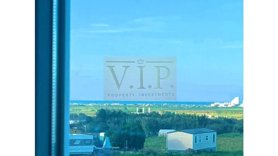 Moradia T11 para Venda em Atouguia da Baleia Foto 3