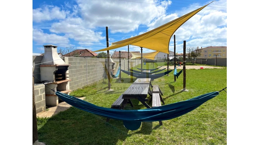 Moradia T11 para Venda em Atouguia da Baleia Foto 14