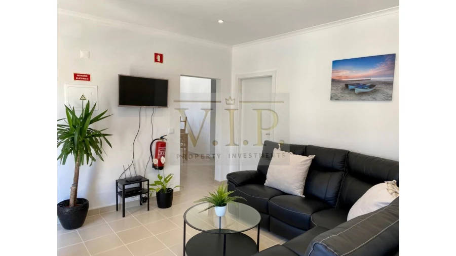 Moradia T11 para Venda em Atouguia da Baleia Foto 31