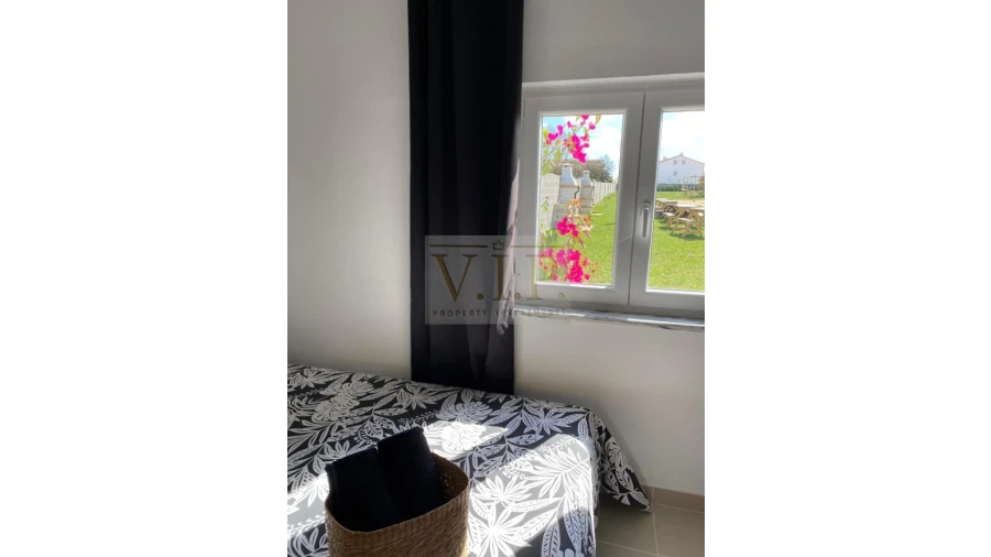 Moradia T11 para Venda em Atouguia da Baleia Foto 69