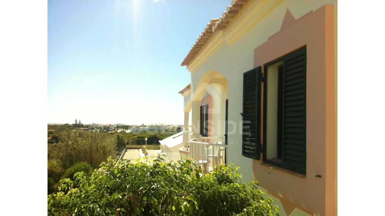 Apartamento para Venda em Vila de Sagres Foto 3