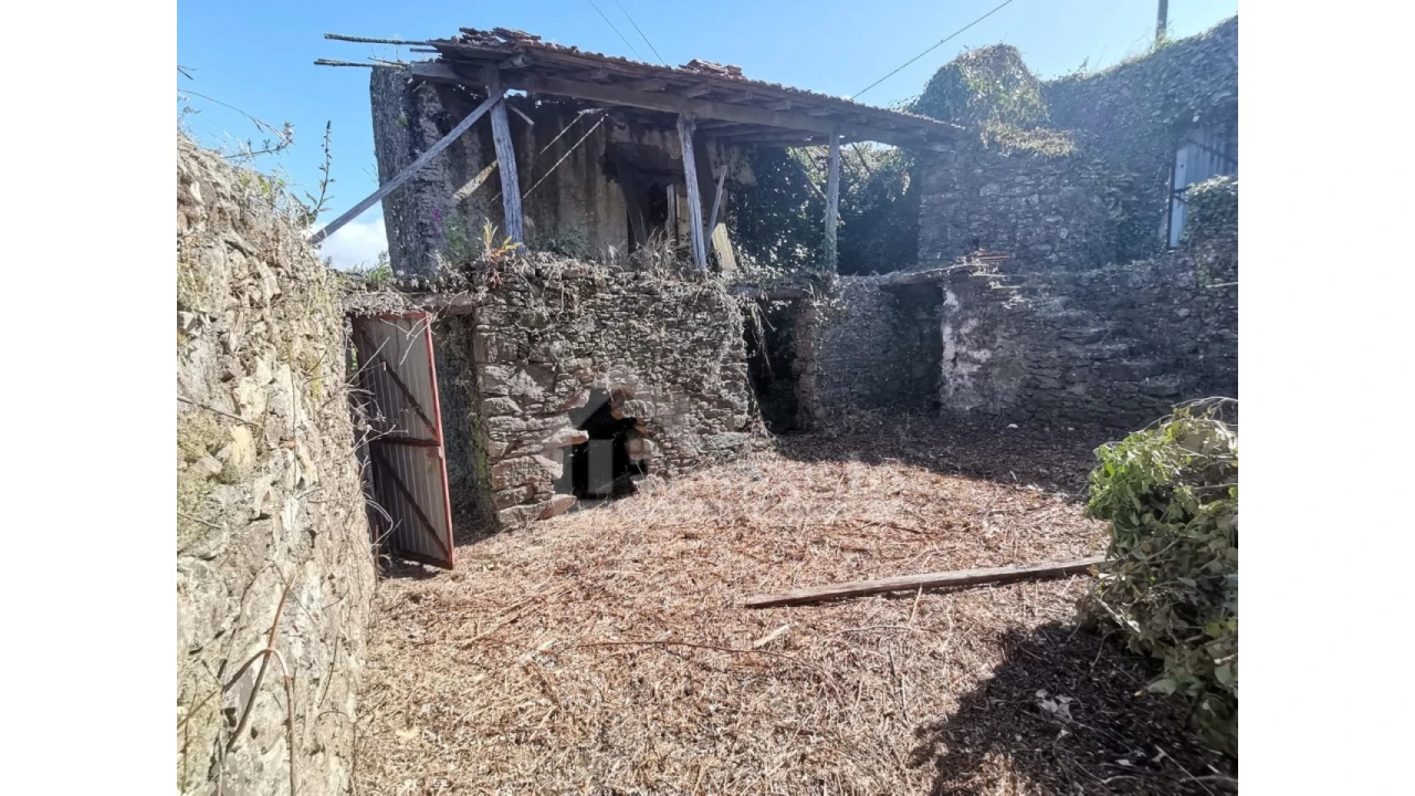 Quinta T1 para Venda em Arega Foto 6