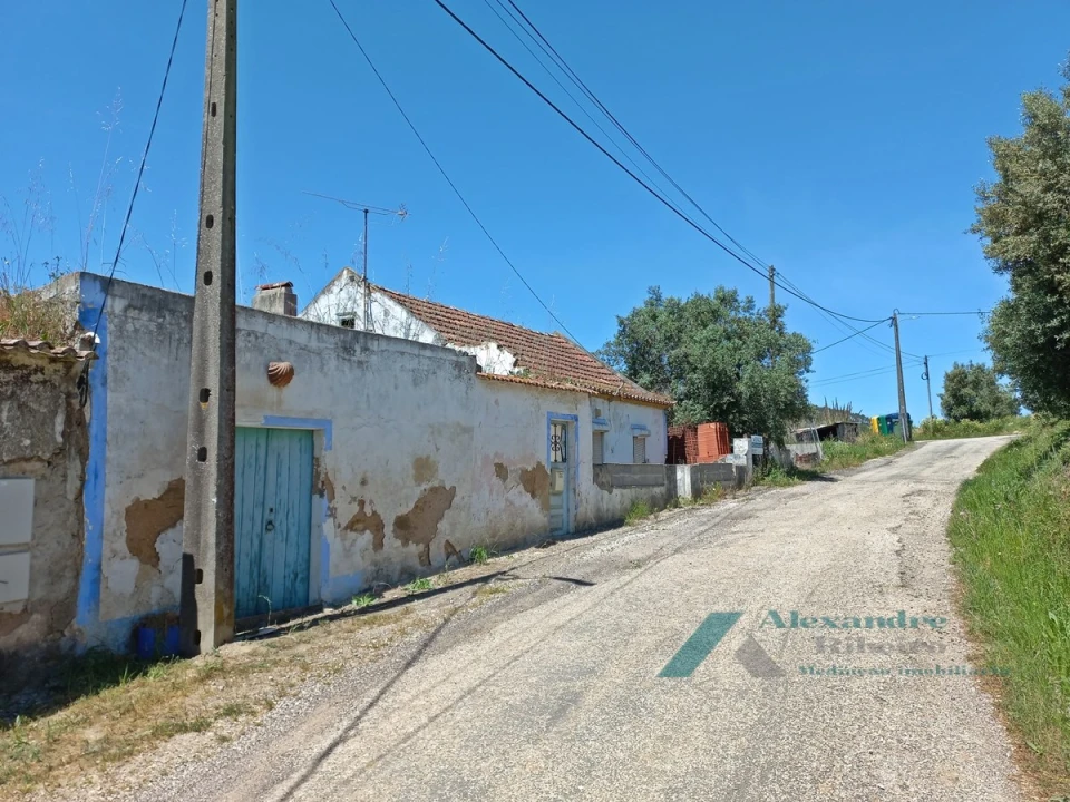 Moradia T2 para Venda em Turcifal Foto 2