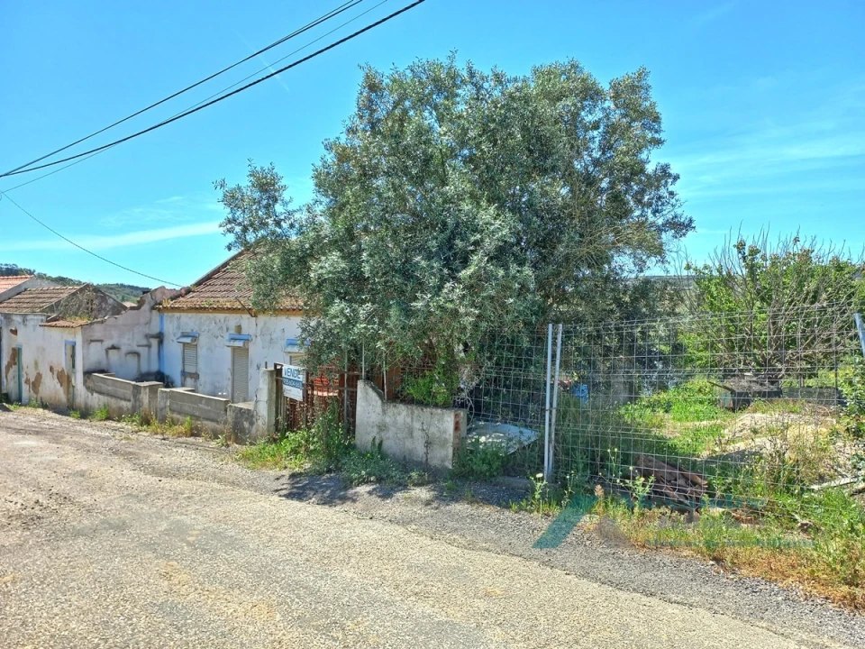 Moradia T2 para Venda em Turcifal Foto 5