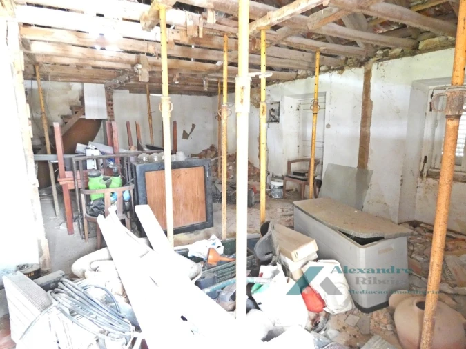 Moradia T2 para Venda em Turcifal Foto 7