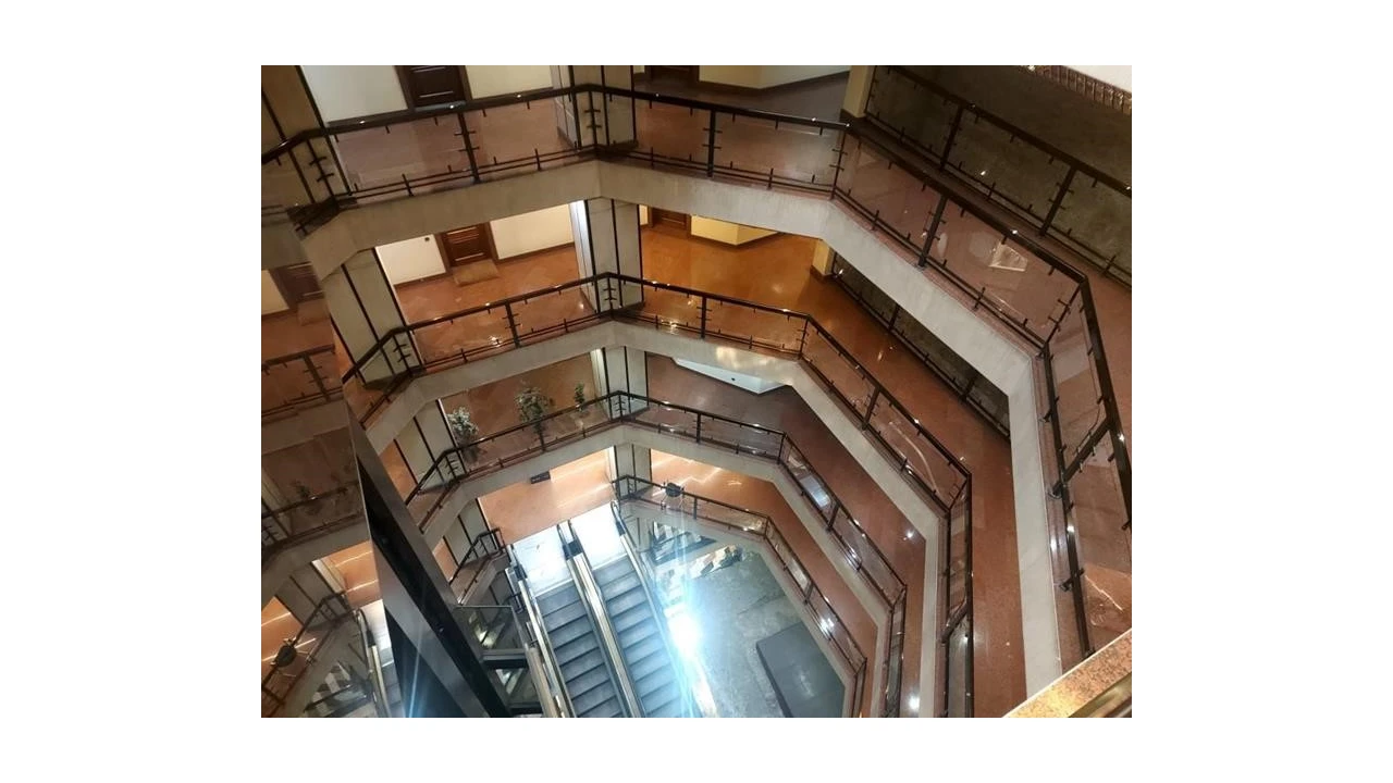 Escritório para Venda em Santa Maria Maior Foto 13