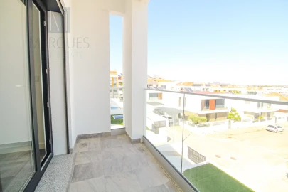 Moradia T4 para Venda em Corroios