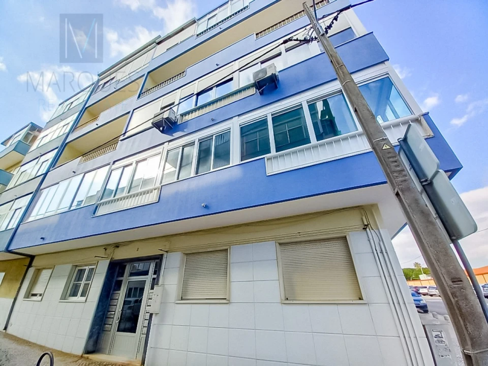 Apartamento T4 para Venda em Laranjeiro e Feijó Foto 20