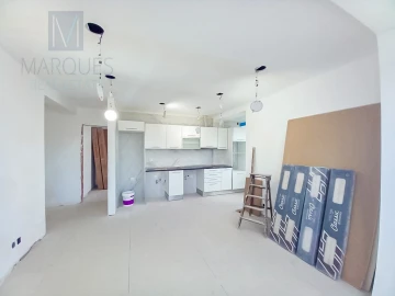 Apartamento T4 para Venda em Laranjeiro e Feijó