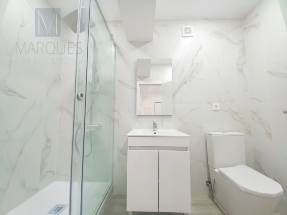 Apartamento T3 para Venda em Costa da Caparica Foto 10