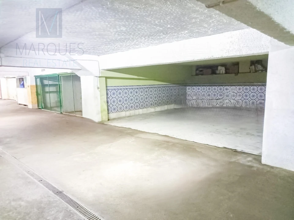 Apartamento T3 para Venda em Costa da Caparica Foto 27