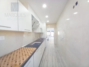 Apartamento T3 para Venda em Costa da Caparica
