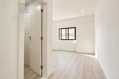 Apartamento T3 para Venda em Costa da Caparica