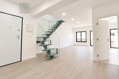 Apartamento T3 para Venda em Costa da Caparica