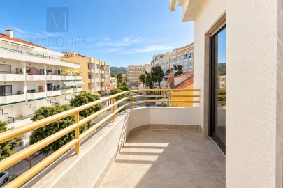 Apartamento T3 para Venda em Costa da Caparica