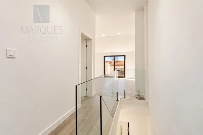 Apartamento T3 para Venda em Costa da Caparica