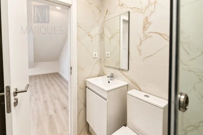 Apartamento T3 para Venda em Costa da Caparica