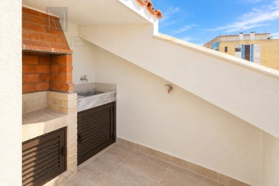 Apartamento T3 para Venda em Costa da Caparica