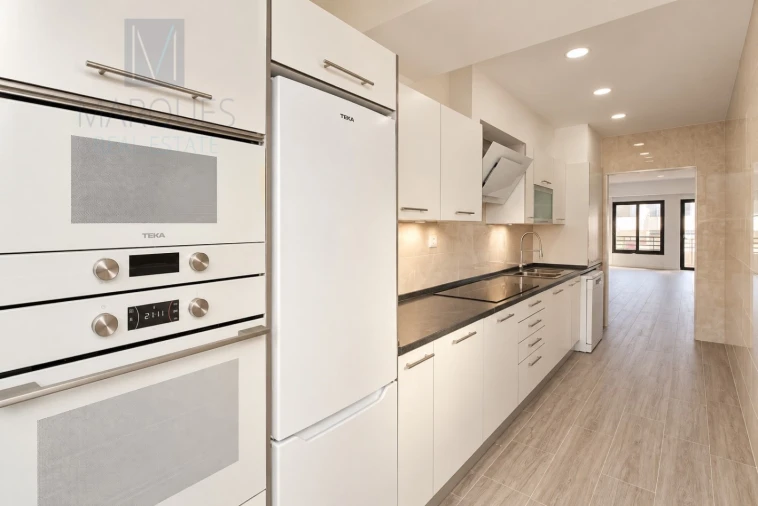 Apartamento T3 para Venda em Costa da Caparica Foto 4