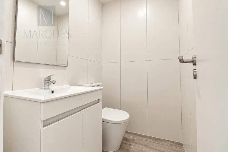 Apartamento T3 para Venda em Costa da Caparica Foto 8