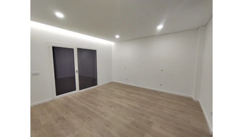 Apartamento T3 para Venda em Amora
