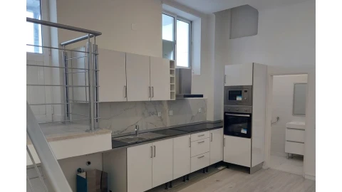 Loja para Venda em Alto do Seixalinho, Santo André e Verderena