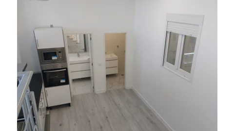 Loja para Venda em Alto do Seixalinho, Santo André e Verderena