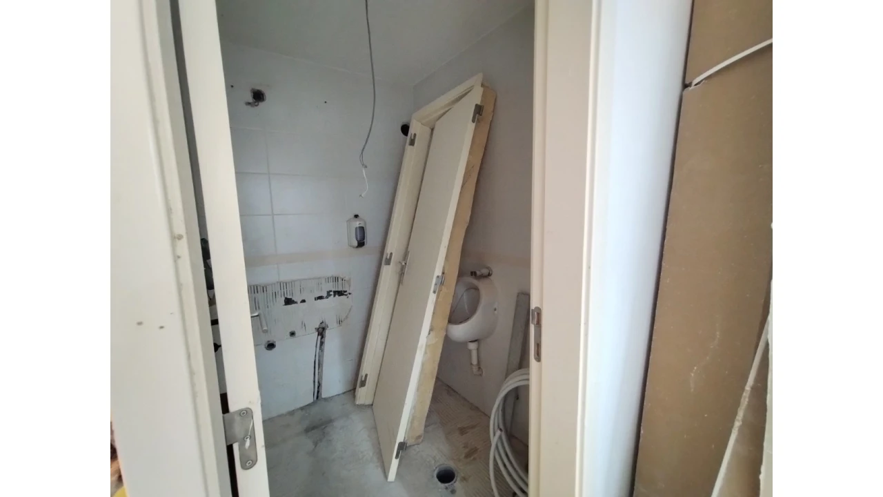 Loja para Venda em Corroios Foto 8