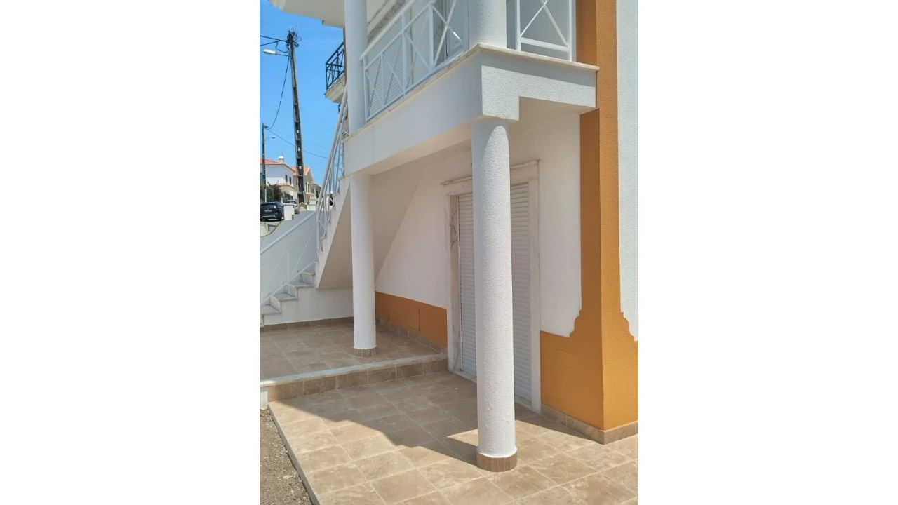 Moradia T3 para Venda em Ericeira Foto 7