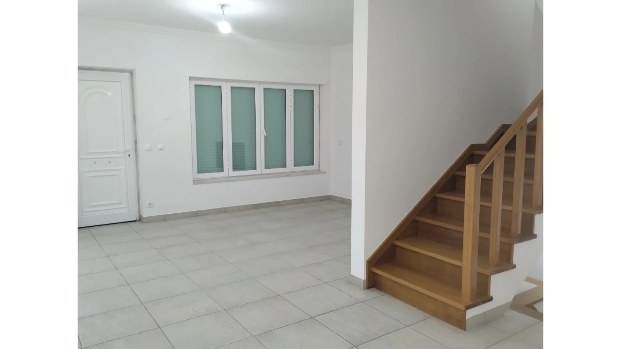Moradia T3 para Venda em Ericeira Foto 14