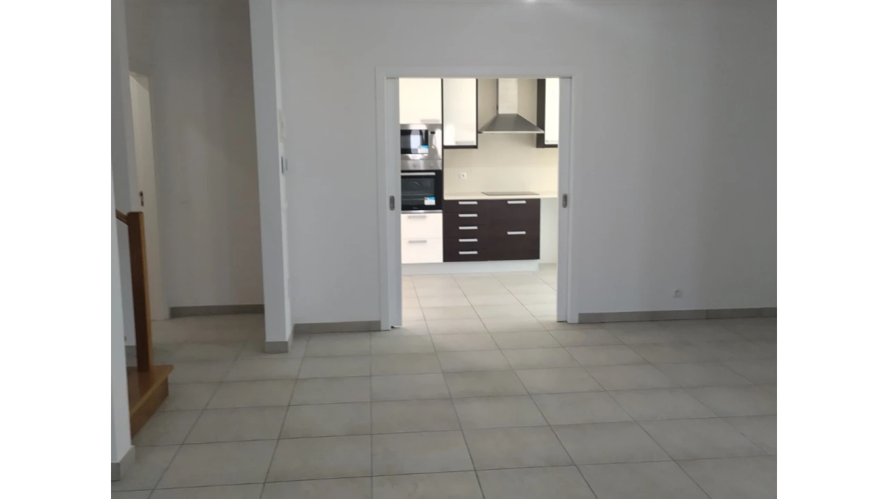 Moradia T3 para Venda em Ericeira Foto 18