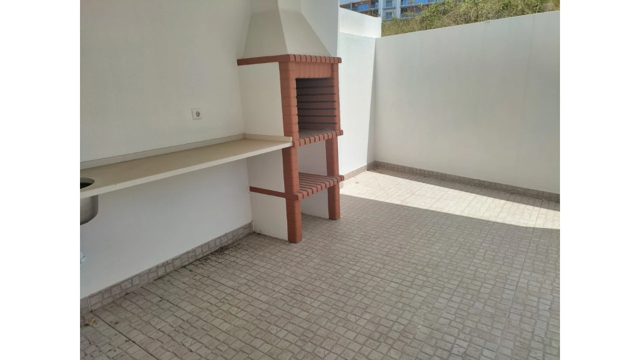 Moradia T3 para Venda em Ericeira Foto 33