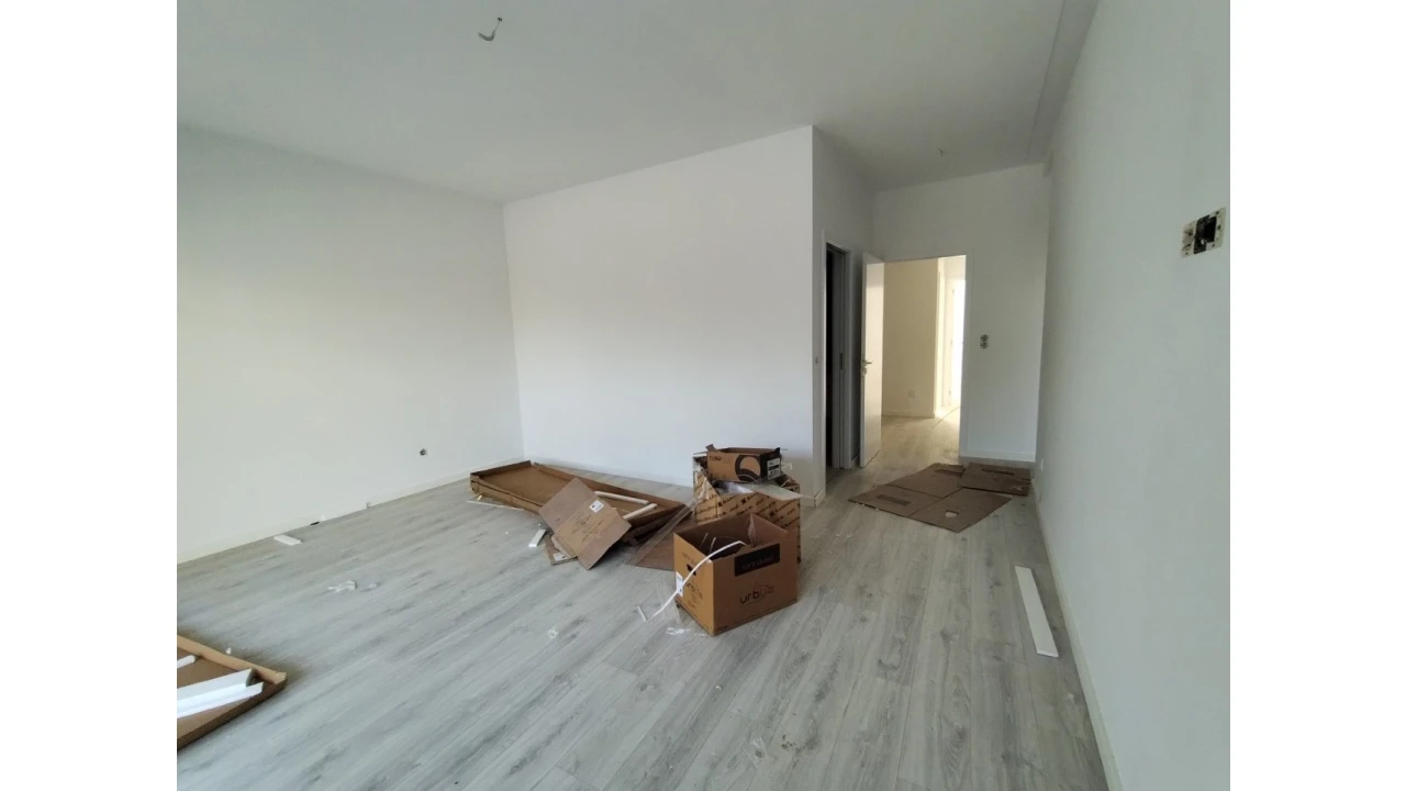Moradia T4 para Venda em Corroios Foto 10