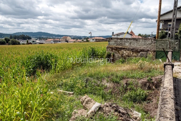 Terreno para Venda em Viatodos, Grimancelos, Minhotães, Monte Fralães Foto 4