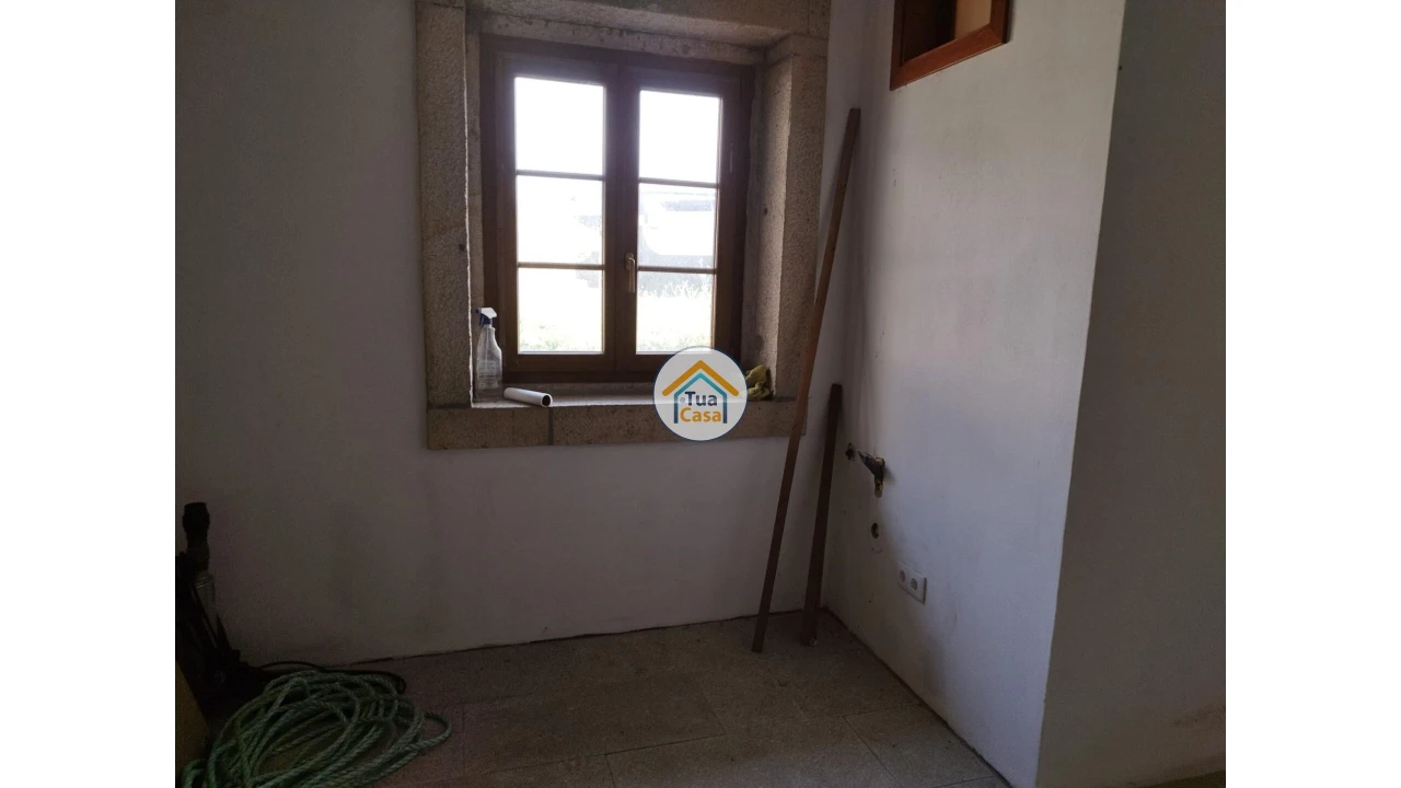 Moradia T3 para Venda em Negreiros e Chavão Foto 49