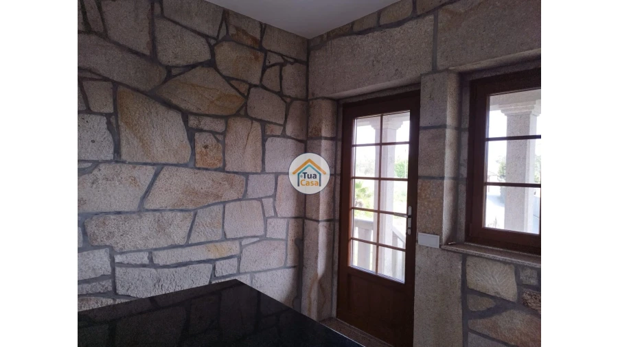 Moradia T3 para Venda em Negreiros e Chavão Foto 15