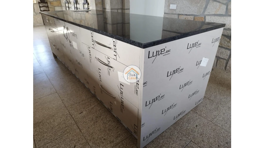 Moradia T3 para Venda em Negreiros e Chavão Foto 17