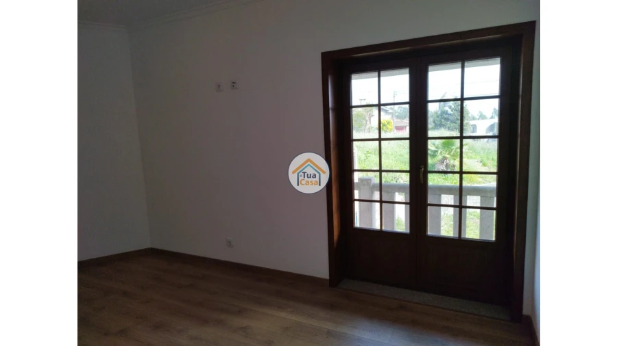 Moradia T3 para Venda em Negreiros e Chavão Foto 26