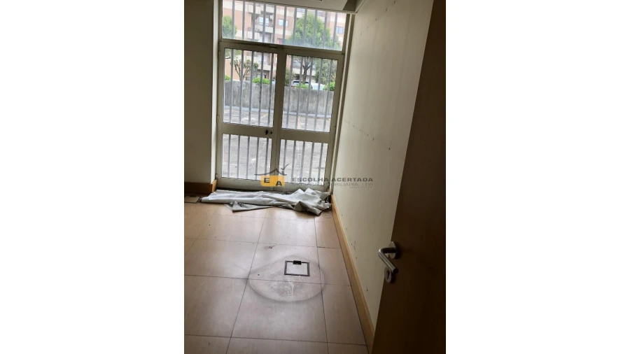 Loja para Venda em Rio Tinto Foto 7