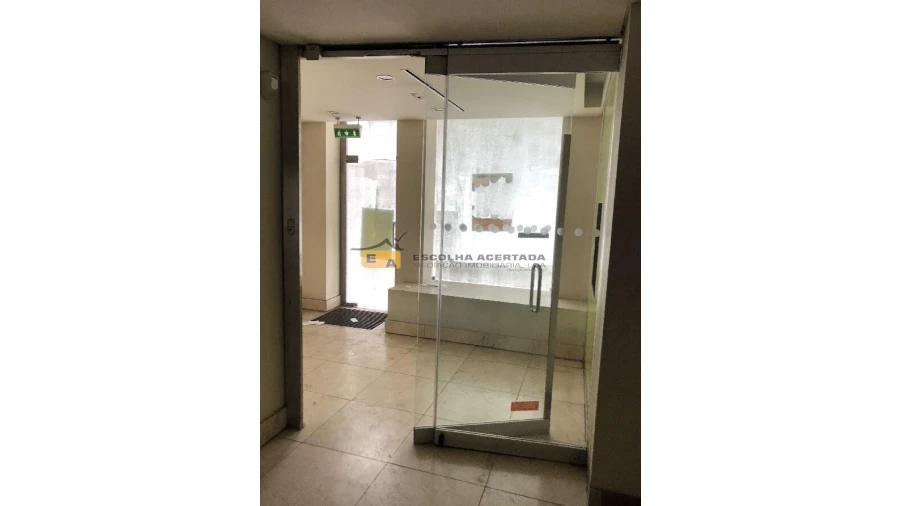 Loja para Venda em Rio Tinto Foto 3