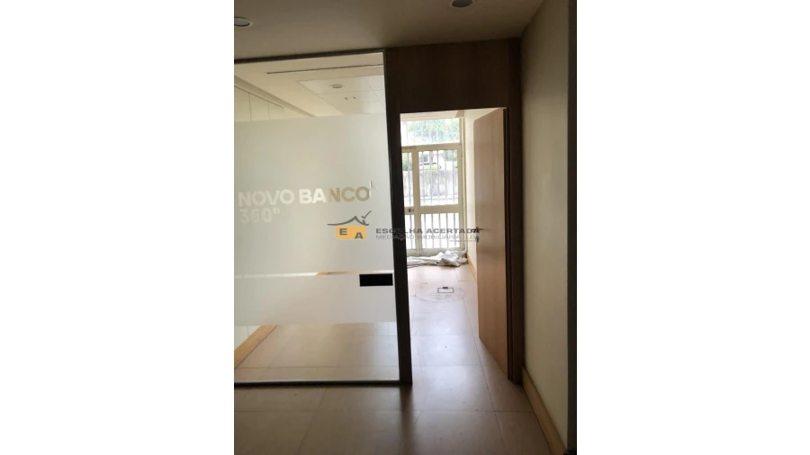 Loja para Venda em Rio Tinto Foto 9