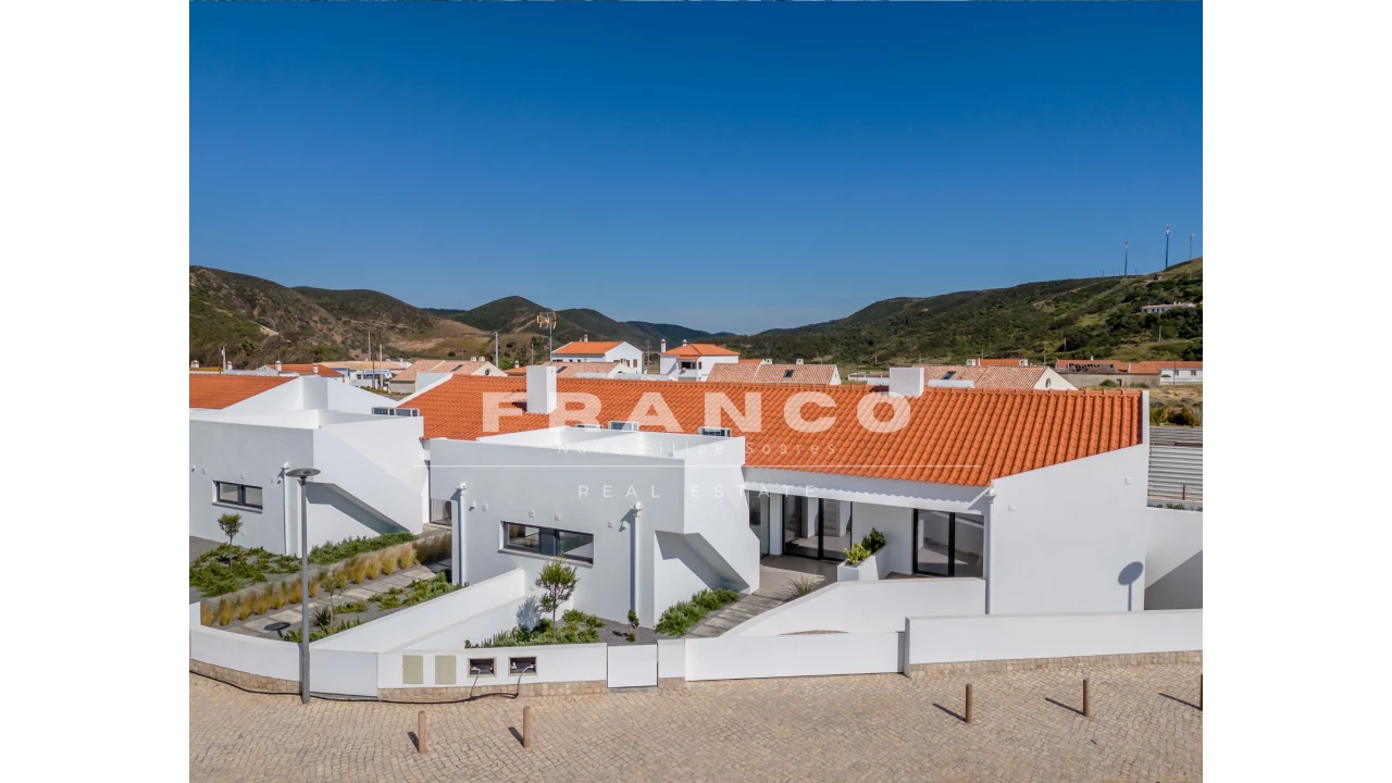 Moradia para Venda em Bordeira Foto 51