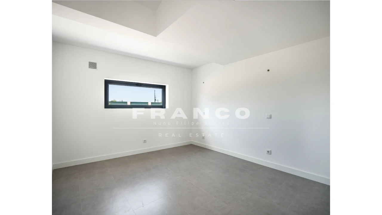 Moradia para Venda em Bordeira Foto 17