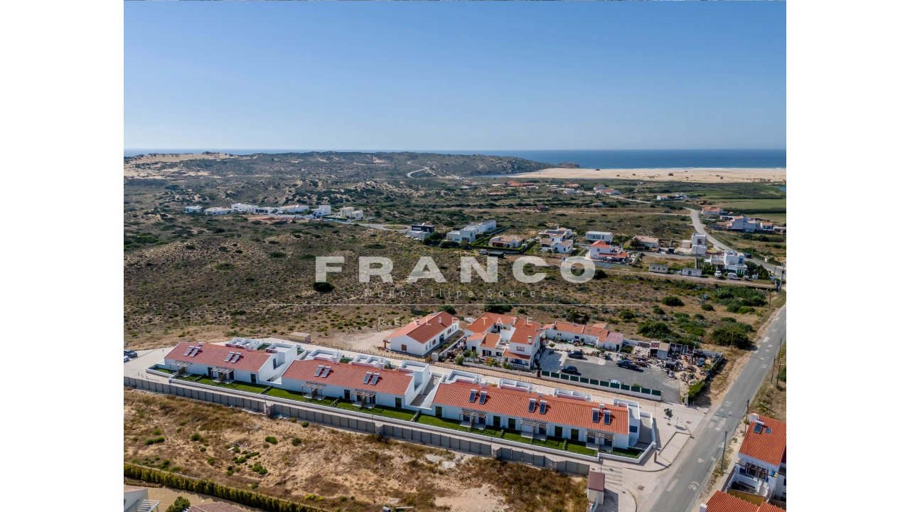 Moradia para Venda em Bordeira Foto 46