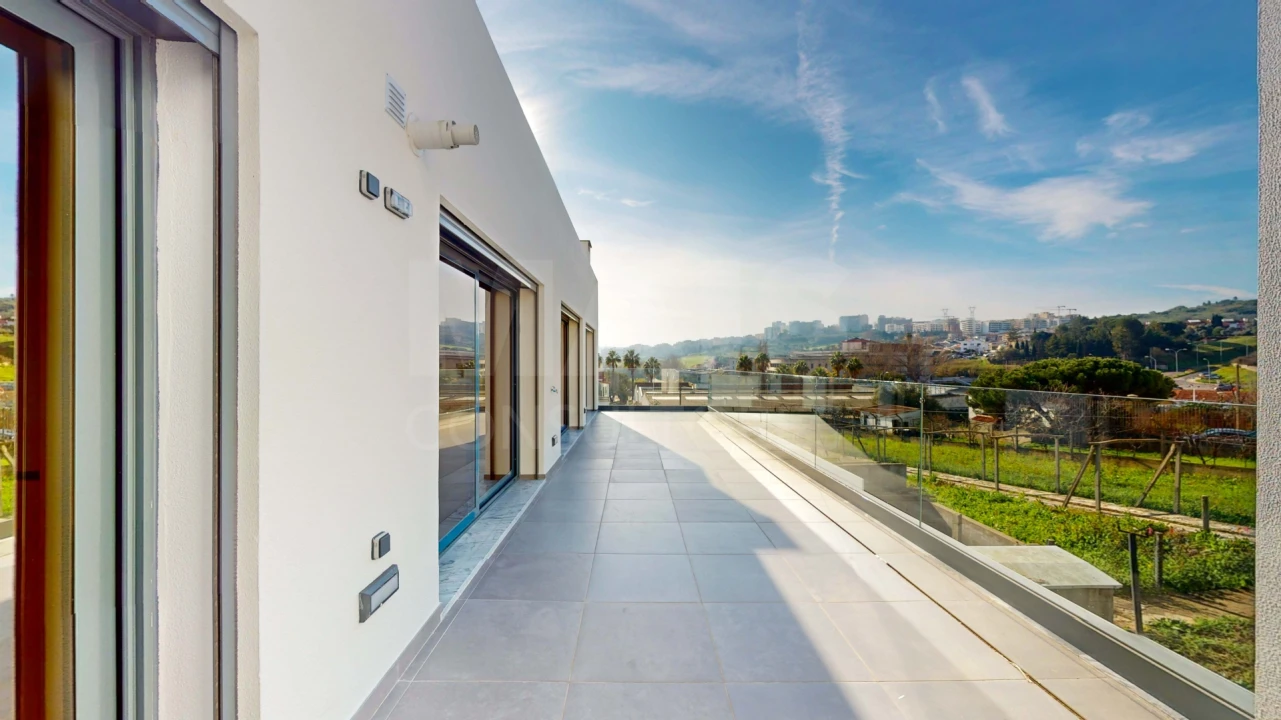 Apartamento T3 para Venda em Loures Foto 5